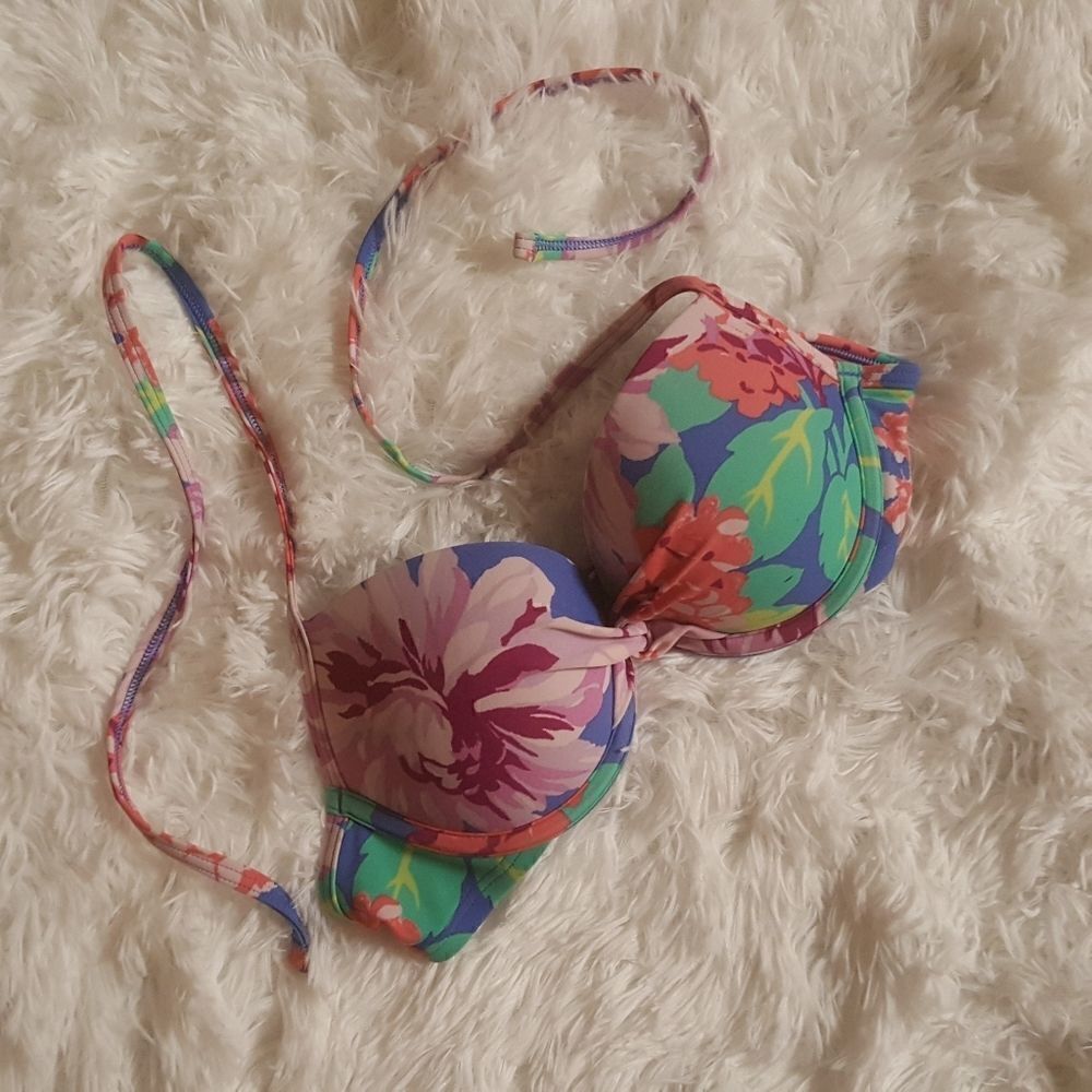 AERIE Bikini Swimsuit Top Padded Push up Floral Underwire Size 34A